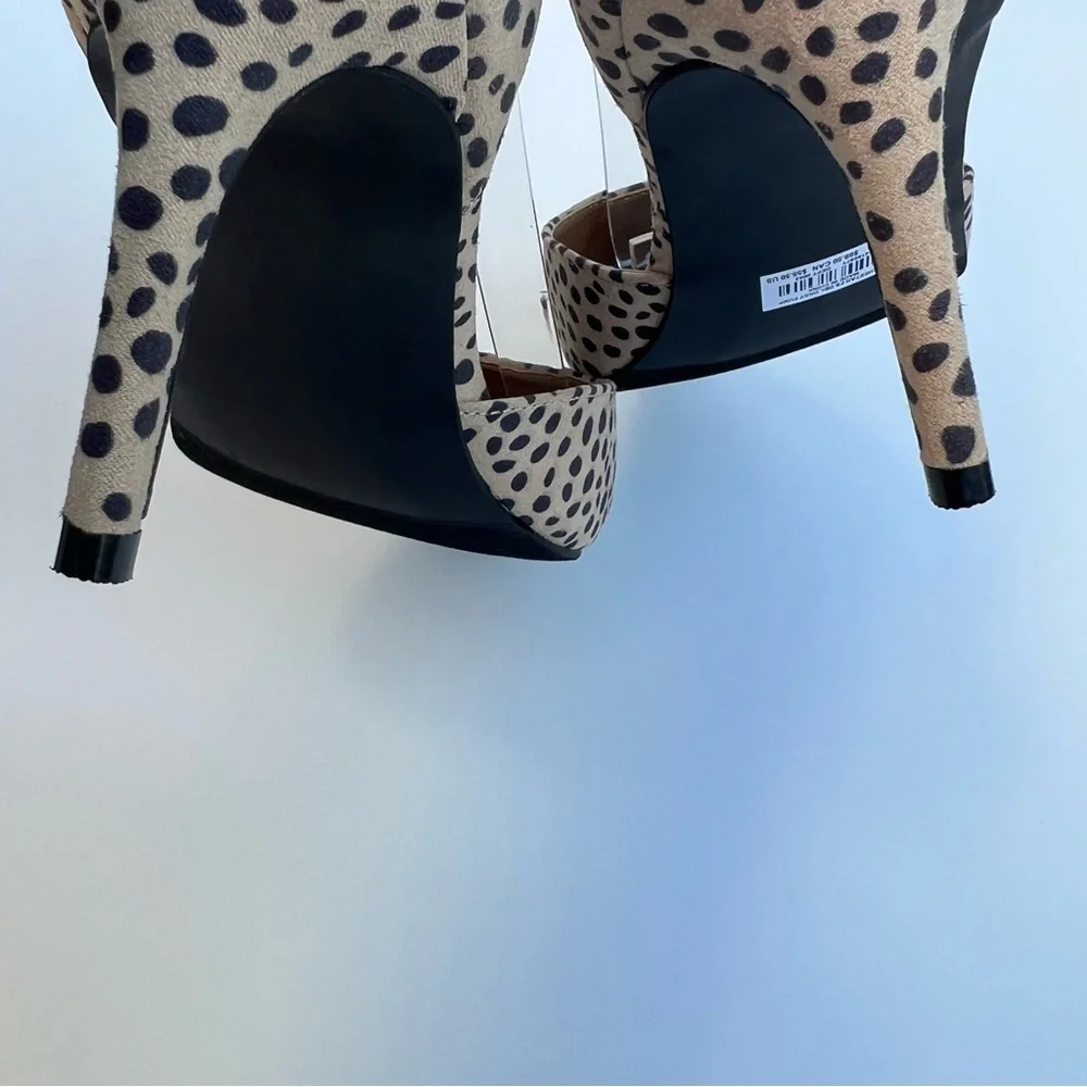 Torrid Cheetah Print Ankle Strap Pump Heals Size 8WW - Picture 4 of 12